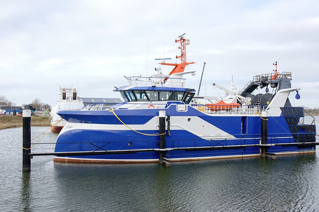 visserij industrie hdr stellendam yerseke kotter viskotter trawler visnet visnetten vloot vis vissen zierikzee